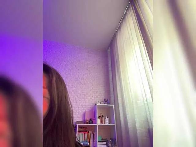 Offline sweetkira25 on BongaCams