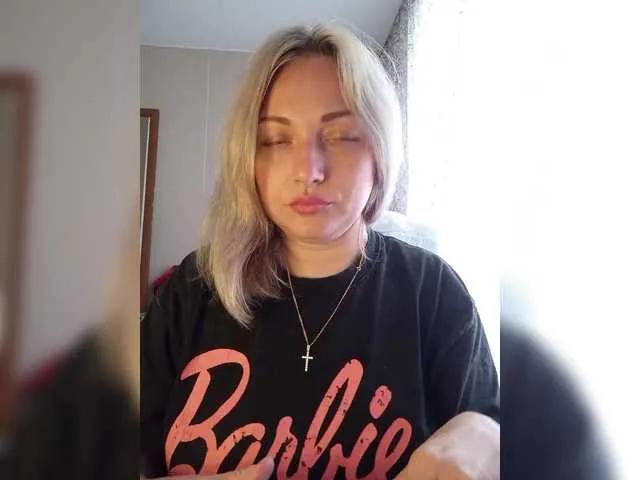 Freechat Tanysha-1 on BongaCams