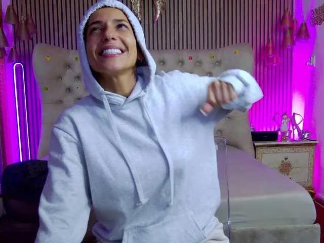 Offline TastyShow on BongaCams