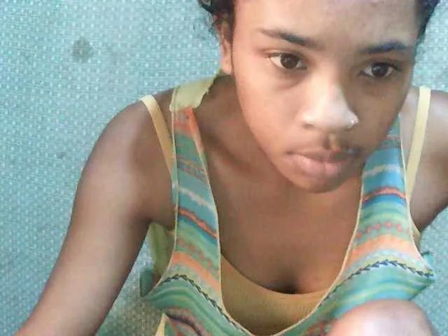 TriciaBella's avatar