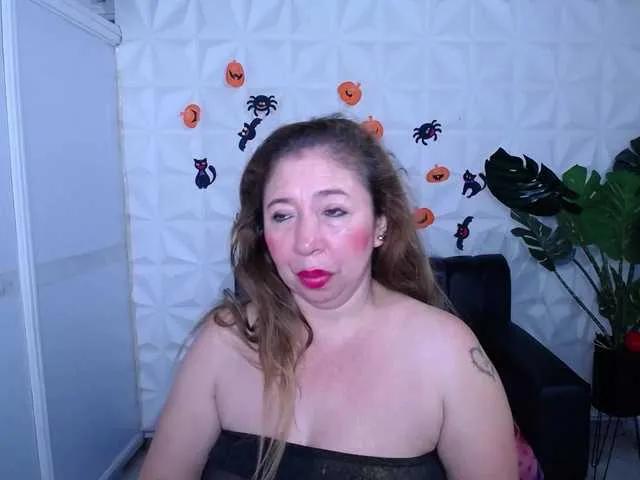 Freechat Valentina-mature on BongaCams