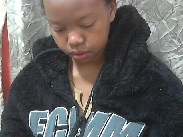 Offline valeria223 on BongaCams