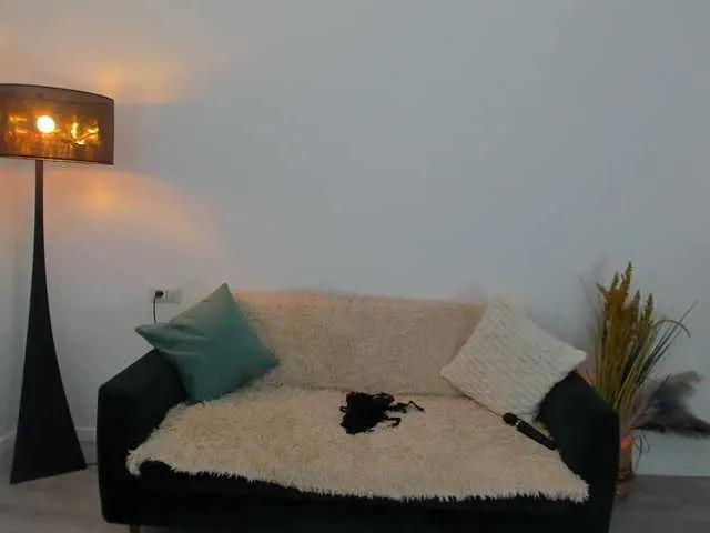 Offline VickyIvy on BongaCams