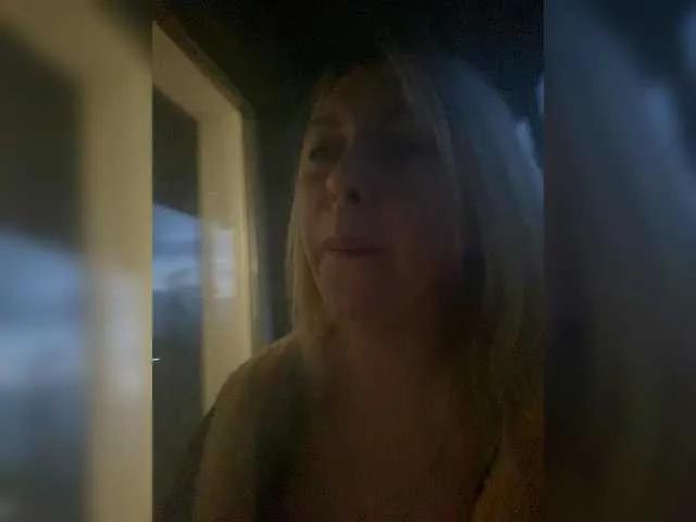 Offline Xyligana on BongaCams