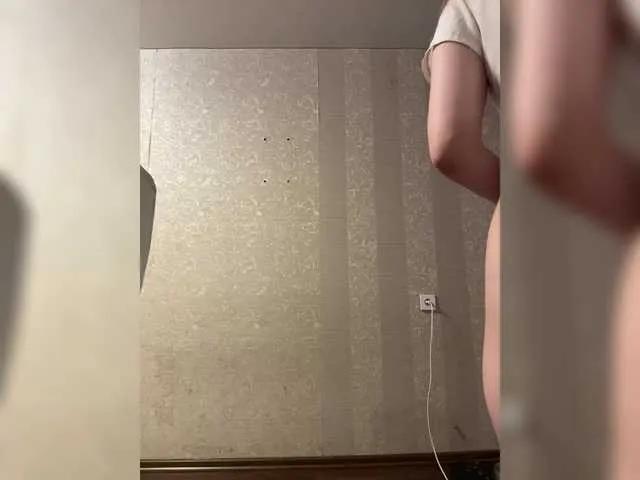 Offline Your-Kissa- on BongaCams