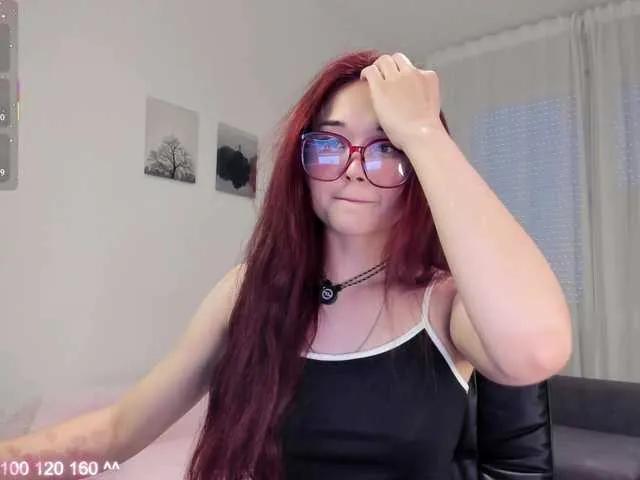 Offline yourelizzi on BongaCams