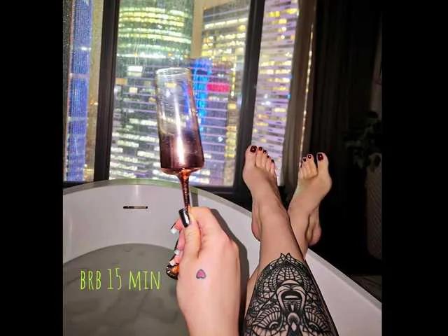 BongaCams YURIEVNA13 is Freechat YURIEVNA13 — brain, money, vibrations and a sense of humor) together it's a thrill