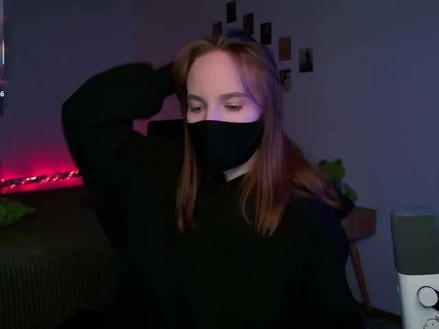 Offline Zeliloo on BongaCams