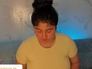 Offline alessa-clu on CamSoda