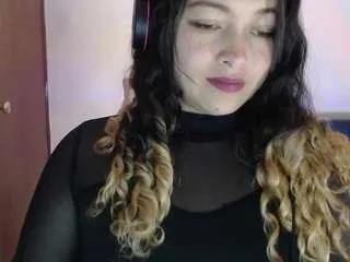 Freechat aliagarcia on CamSoda