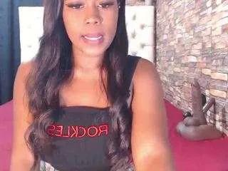 Offline amberebony on CamSoda