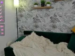 Freechat angelawallace on CamSoda