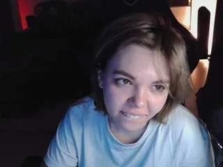 Offline anyapickles on CamSoda