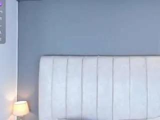 Offline ashleyy-23 on CamSoda