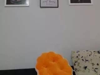 Offline asianbaddie on CamSoda