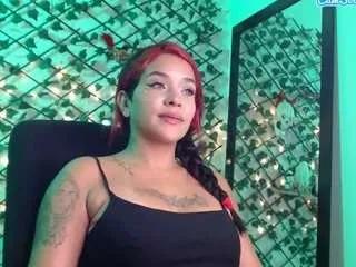 Freechat beautibellah on CamSoda