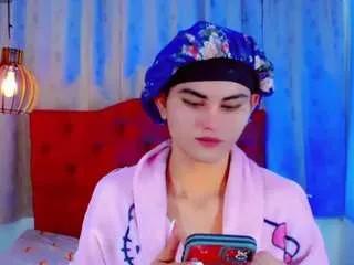 Offline chloe-hot-xxx on CamSoda