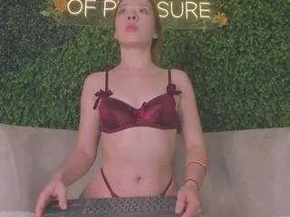 Offline chloedee on CamSoda