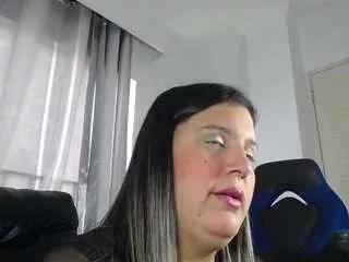 Freechat christtydiaz on CamSoda