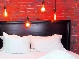 Offline christynaross on CamSoda