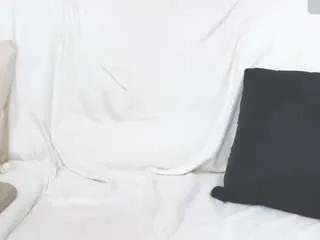 chrystalmills — I can't cum without you. Make me feel it. FAV LVL 88 / 99 / 111 [98 tokens remaining]