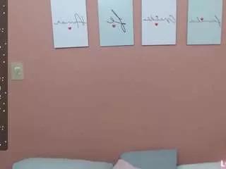 Offline collegepawg on CamSoda