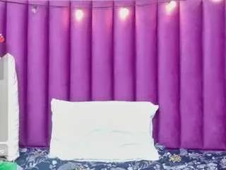 Offline collegepawg on CamSoda