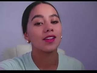 Offline dafnee-ds on CamSoda