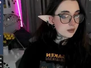 Freechat dixipixi on CamSoda