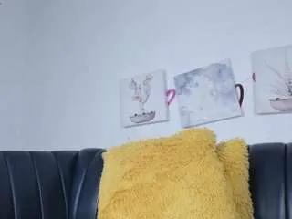 Freechat eva-abaad on CamSoda