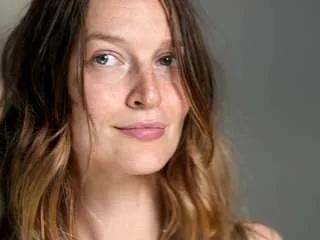 Offline fantasticfairy on CamSoda