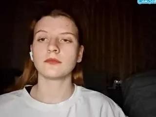 florettaschneck — Goal: take off my bra #18#new#shy#cute#young [60 tokens remaining]