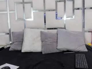 Offline gabybrowm on CamSoda