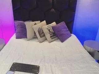 Offline gin-fox on CamSoda