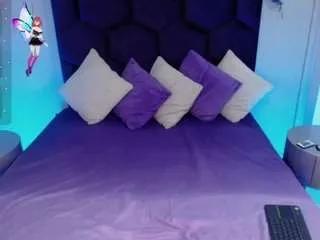 Offline gin-fox on CamSoda