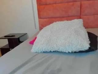 Offline hanna-lens on CamSoda