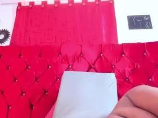 Freechat harleyevans on CamSoda