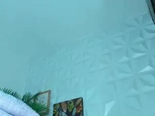 Offline hellen-sky on CamSoda