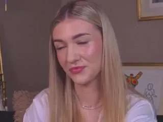 Offline hildababer on CamSoda