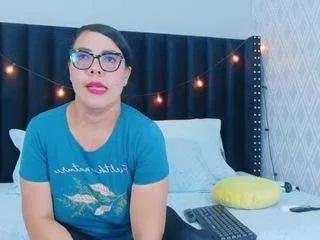 Freechat hotlatinateacher on CamSoda