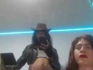 Offline hotsexybigcum on CamSoda