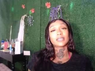 Freechat iambaldheadbrittany on CamSoda