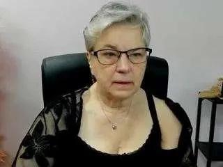 CamSoda irislust is Freechat irislust — Golden Ticket Show: teasing (50 tokens per ticket)