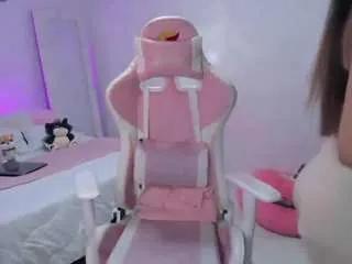 Offline isa-diamond on CamSoda