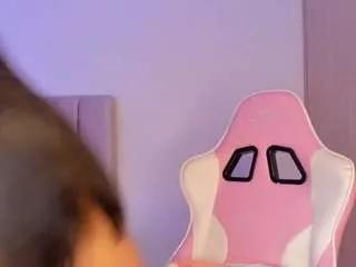 Offline isabella-bunny on CamSoda