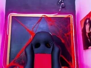 isabella-pitts — hello princess [111 tokens remaining]