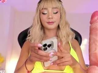 Offline jackelyn-lopezz on CamSoda