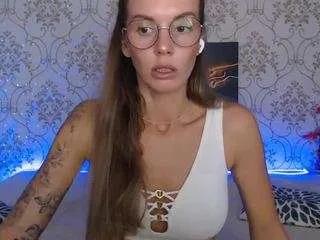 Offline juldoll on CamSoda