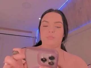 Offline julietavargas on CamSoda