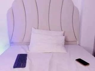 Offline kaity-layne on CamSoda